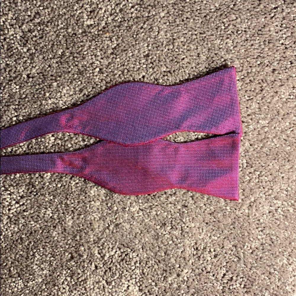 Tommy Hilfiger bow tie red and blue